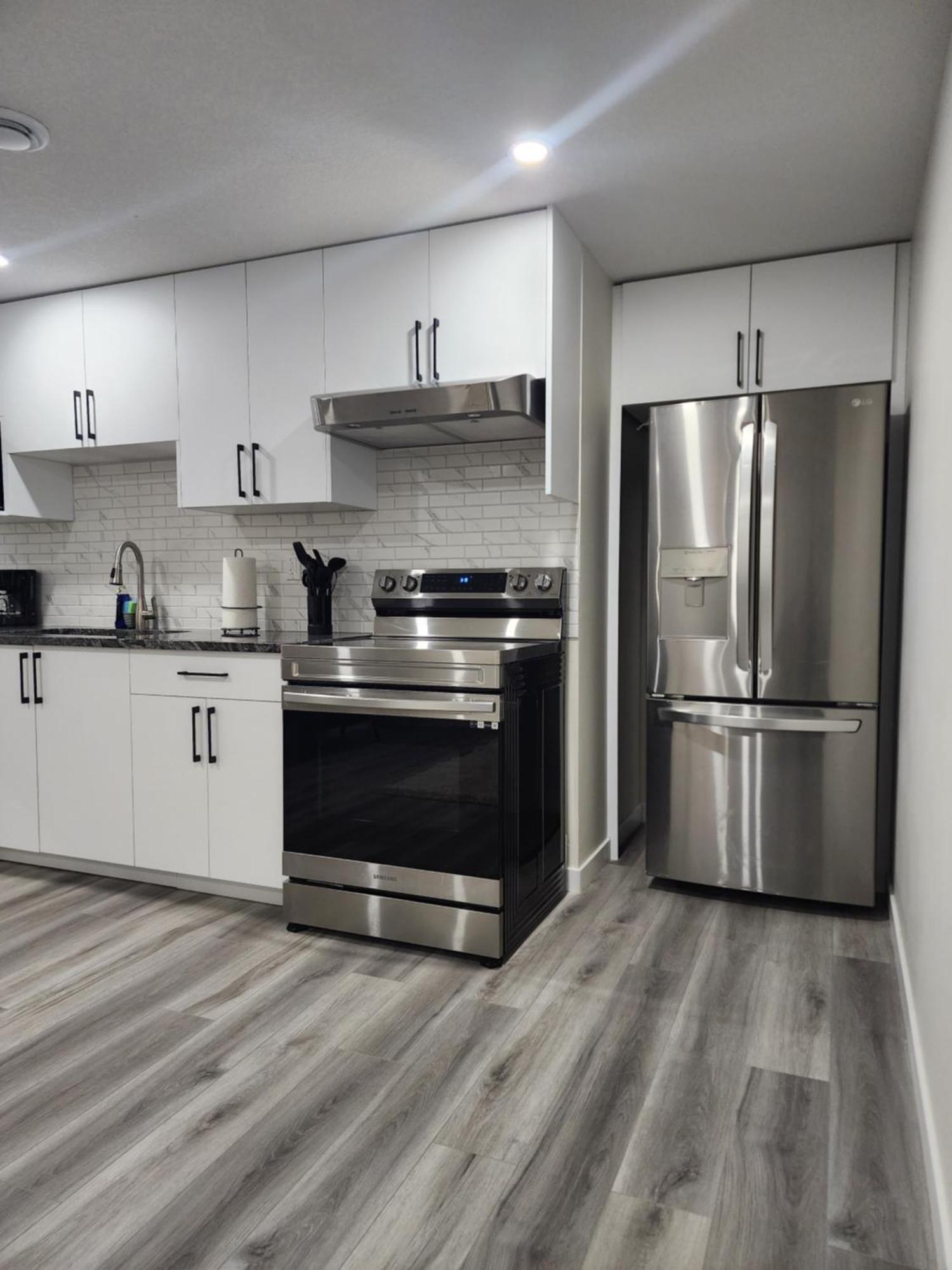 Apartamento Trendy 2-Bed Oasis Awaits! YYC Exterior foto